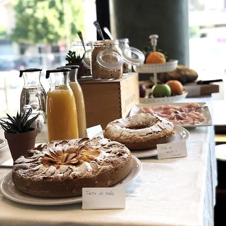 Ombra Szálloda Riccione